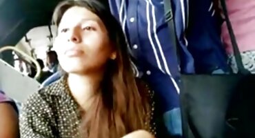 sex video Brunette có phim sex co phu de một vòi hoa sen và masturbates.